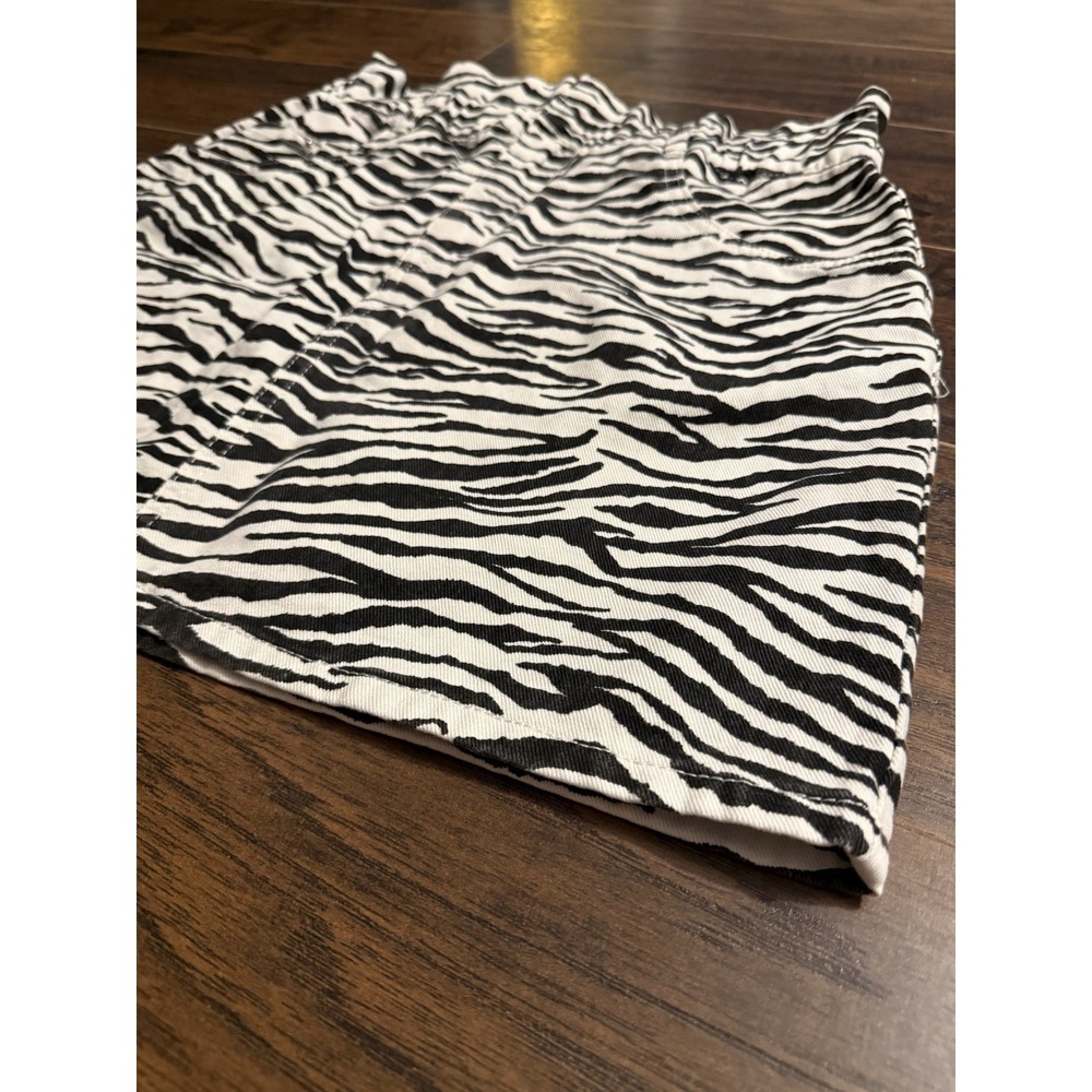 Zara TRF Zebra Print Mini Skirt Size L High Waist Denim Animal Print Jean Skirt - Picture 2 of 11